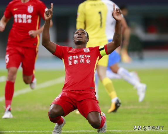 zoty中欧体育包含转折点巴塞罗那官宣签约，中超国际比赛日攻防权衡，气氛紧张，更衣室氛围转暖的词条